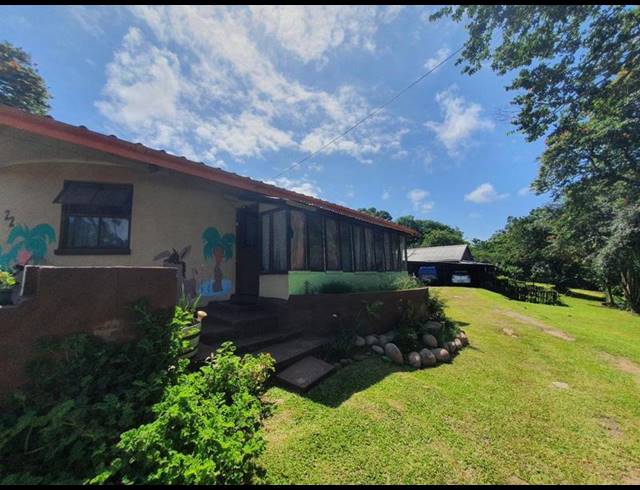 7 BEDROOM HOUSE FOR SALE IN UMTENTWENI